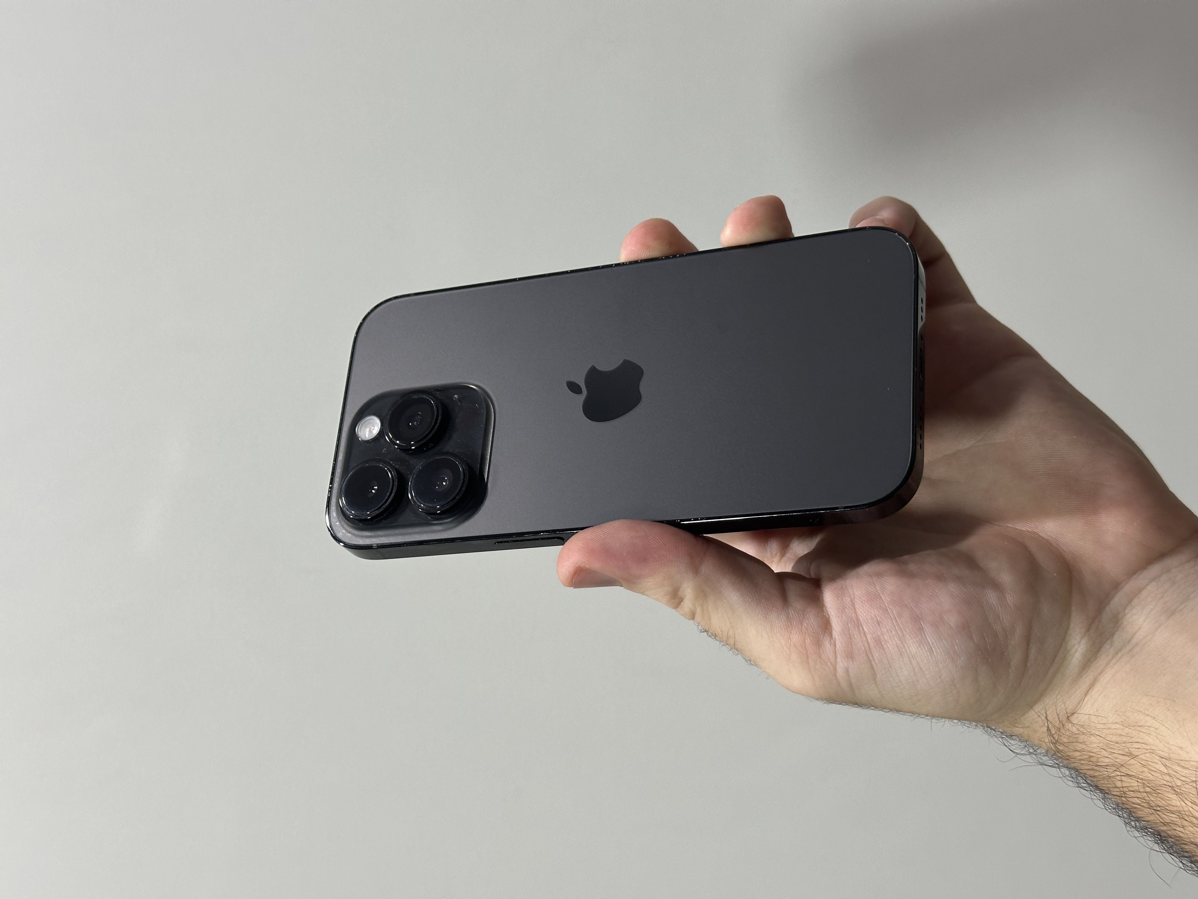 iPhone 14 Pro